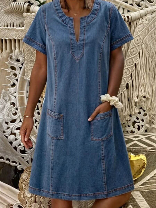 Amanda™ - V-hals Sommerkjole i Myk Denim